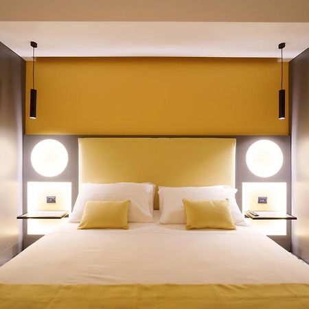 Akyra Suites Sorrento Luaran gambar