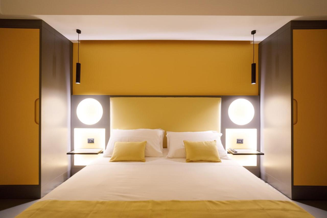 Akyra Suites Sorrento Luaran gambar