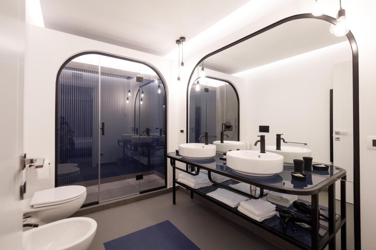 Akyra Suites Sorrento Luaran gambar